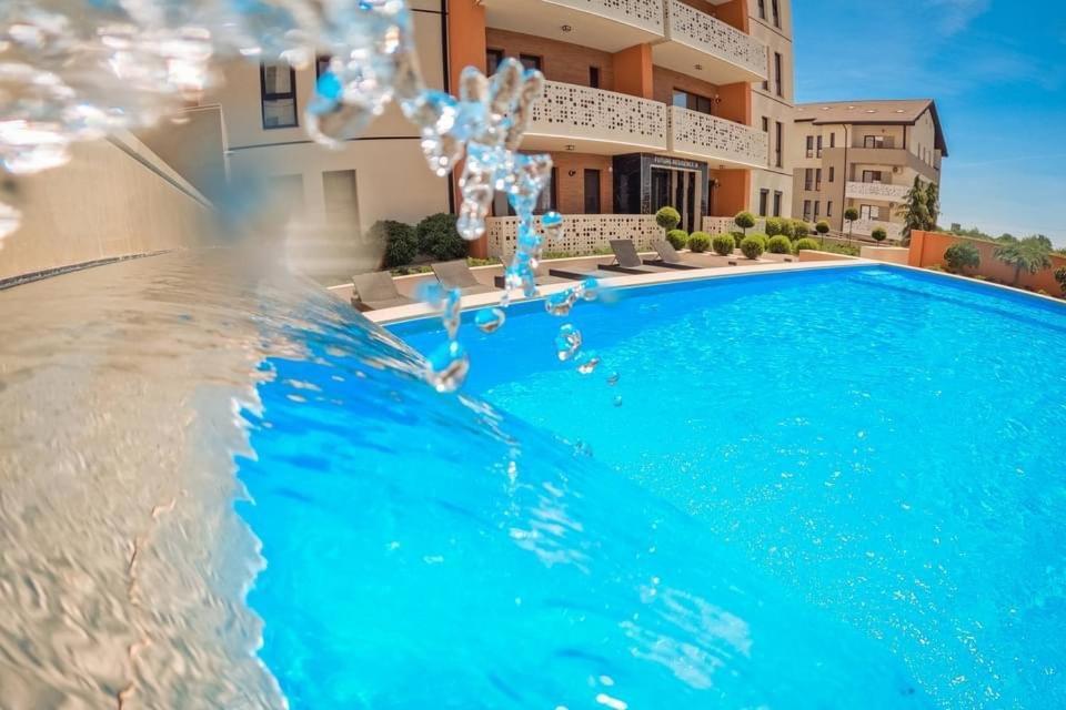 Residence Future Delux IV Giroc Экстерьер фото